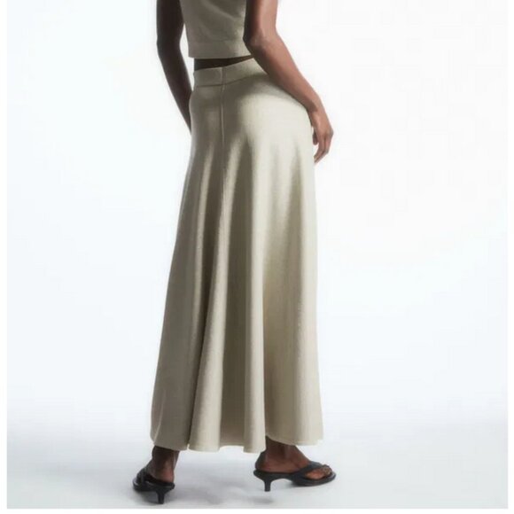 COS Asymmetric Flared Knit Maxi Skirt Beige Glitter Stretch NWT Size XS - Picture 2 of 8